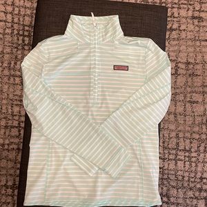 Women’s Vineyard Vines Performance Quarter Zip. Size Small.